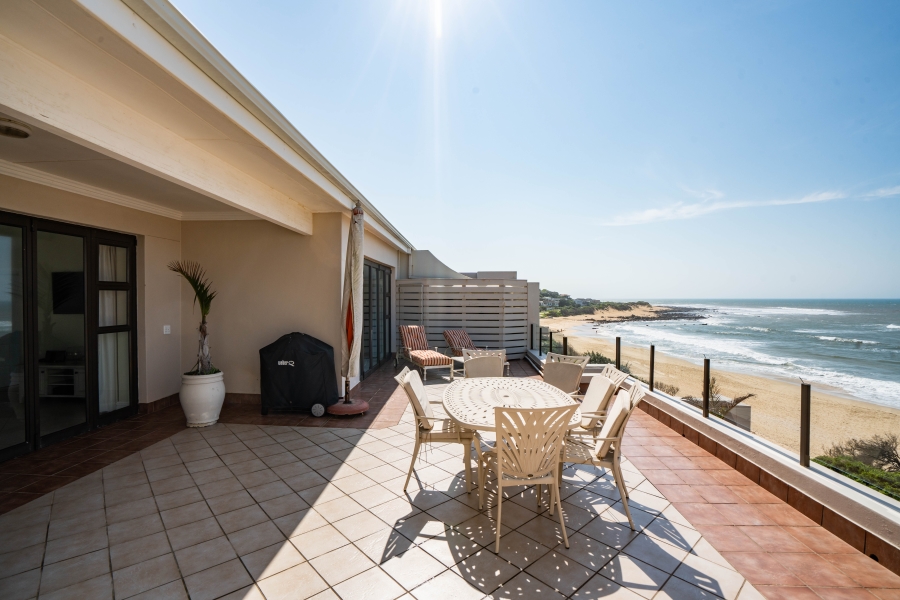 8 Bedroom Property for Sale in West Bank Eastern Cape
